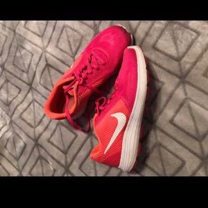 Nike shoes size 7
